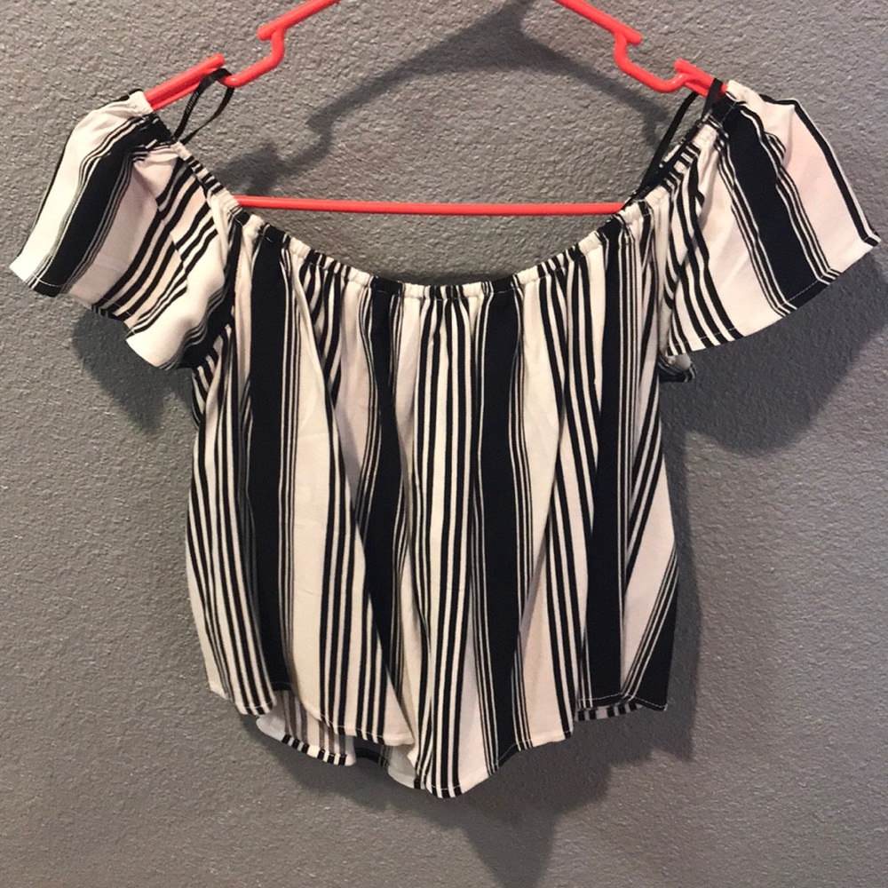 Forever 21 crop top